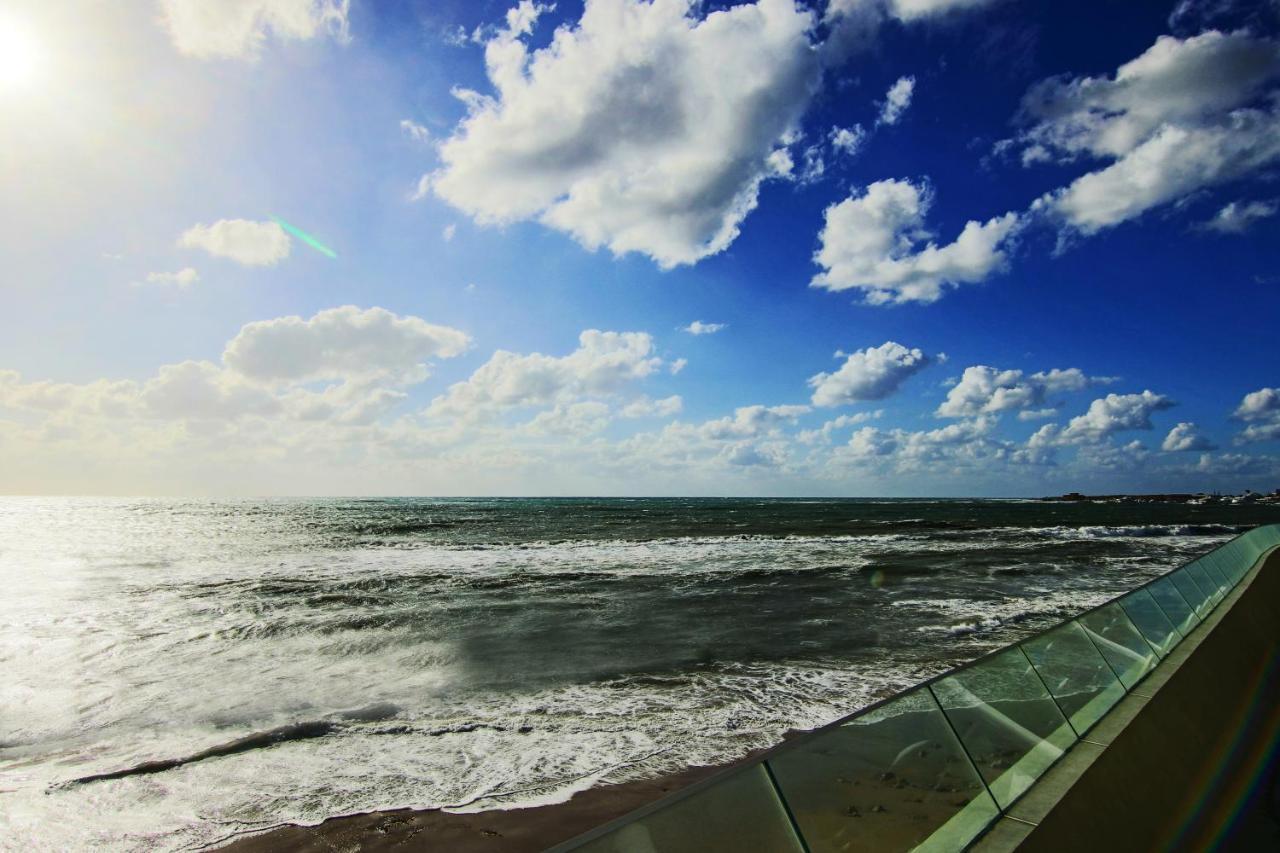 Phaedrus Living Seaside Romantic Flat Limnaria 123 Paphos Exterior photo